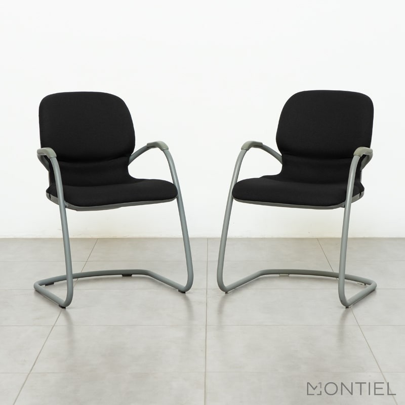 Silla Confidente Tapizada Sensor de Steelcase - Montiel