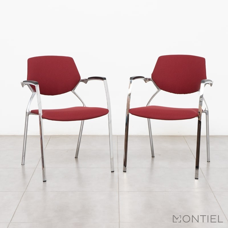 Silla Confidente Tapizada Sara de Oken - Montiel
