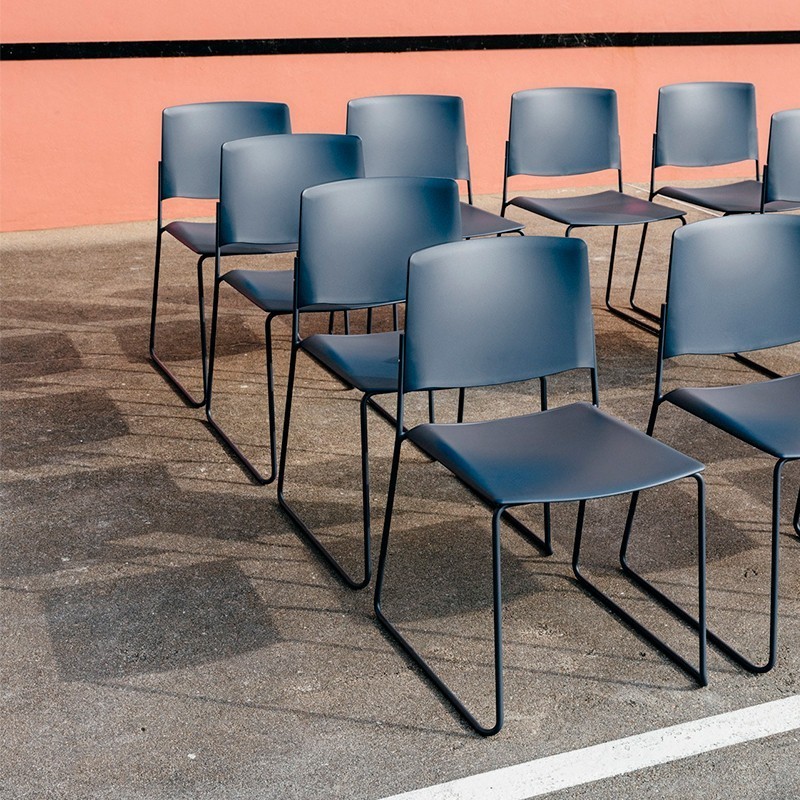 Silla de diseño EMA de ENEA - Muebles Montiel