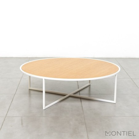 Mesa Baja Auxiliar Estilo Nórdico de Viccarbe - Montiel