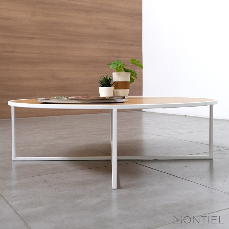 Mesa Baja Auxiliar Estilo Nórdico de Viccarbe - Montiel