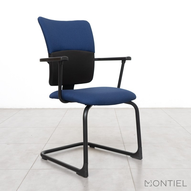 Silla para visitantes Lets B de Steelcase - Montiel