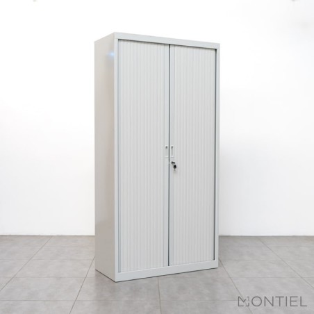 Armario Alto Metálico con Llave de MoreSquared - Montiel