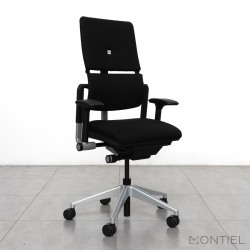 Silla Ergonómica Please 2 de Steelcase Brazos Regulables en Altura Silla Ergonómica Please 2 de Steelcase Brazos Regulables en Altura