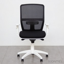 Silla Ergonómica Oficina Alice Black con Cabezal de Kunna