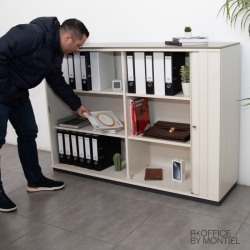 Armario de Oficina con Puerta Persiana en PVC Beige Arena 115x160 cm de Bene Armario de Oficina con Puerta Persiana en PVC Beige Arena 115x160 cm de Bene