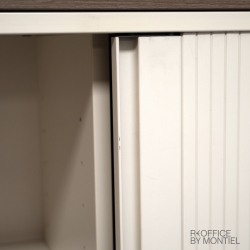 Armario de Oficina con Puerta Persiana en PVC Beige Arena 115x160 cm de Bene Armario de Oficina con Puerta Persiana en PVC Beige Arena 115x160 cm de Bene