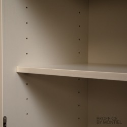 Armario de Oficina con Puerta Persiana en PVC Beige Arena 115x160 cm de Bene Armario de Oficina con Puerta Persiana en PVC Beige Arena 115x160 cm de Bene