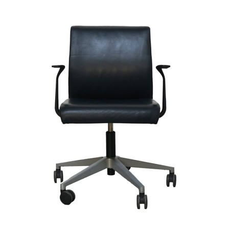Silla Confidente Piel Negra con Ruedas de Steelcase - Montiel