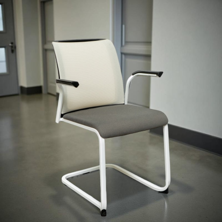 Silla Confidente Respaldo de malla Eastside - Steelcase