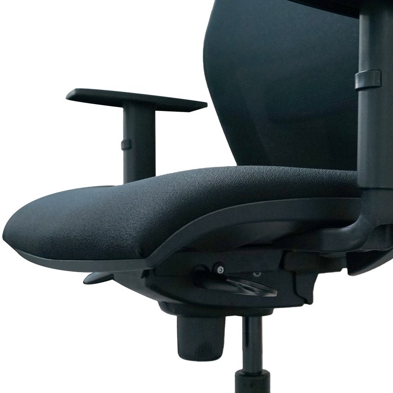 Silla Elevable con Respaldo Negro Colmar MM1714 | Montiel