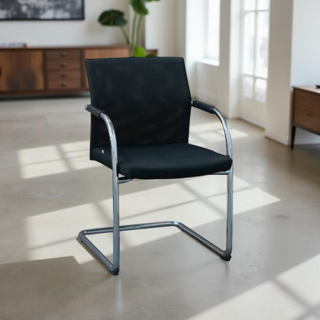 Silla Confidente con Malla Negra de Coinma - Montiel