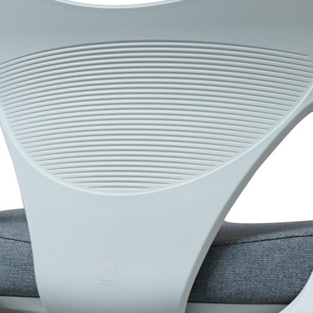 Taburete Base Blanca y Reposapiés de Actiu - Montiel