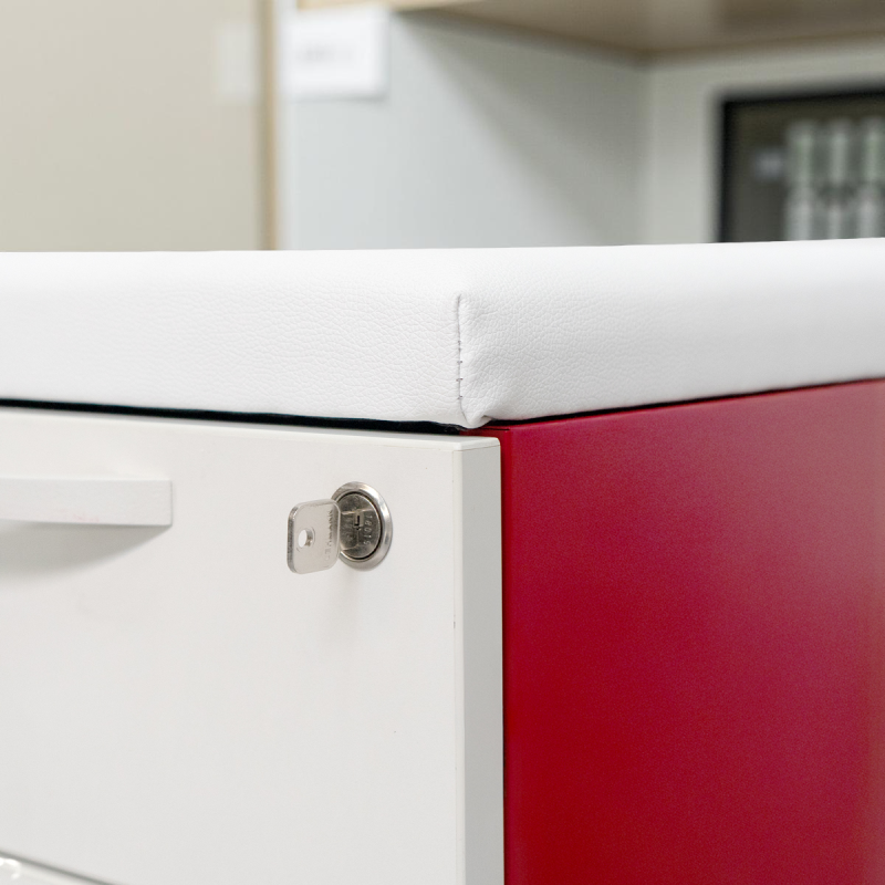 Cajonera con ruedas para oficina de Steelcase - Montiel