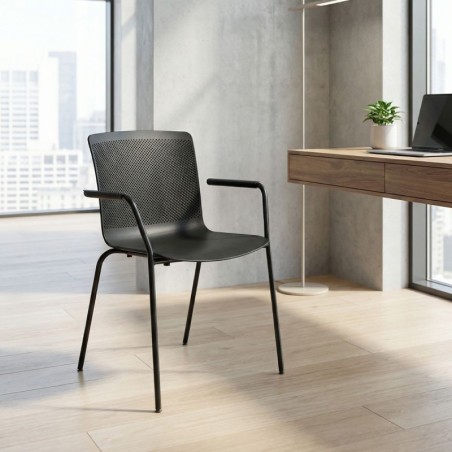 Silla 4 patas con Brazos Negra Glove de Forma5 - Montiel