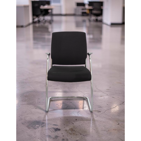 Silla Oficina Negra Patín Metálico de Roder - Montiel