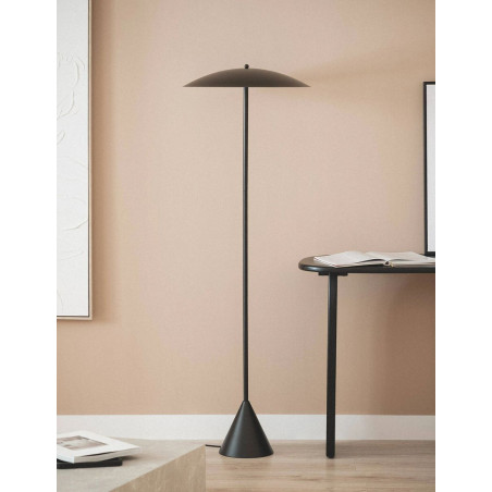 Lámpara de Pie para Oficina Metálica Irmah . Montiel