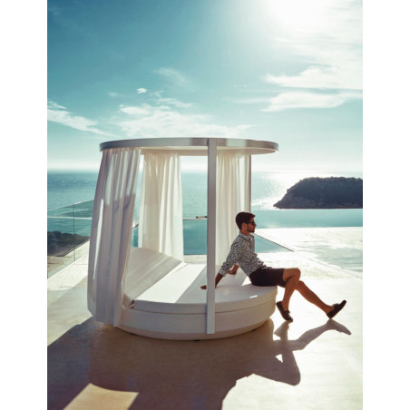 Cama Balinesa Con Pérgola Vela de Vondom - Montiel