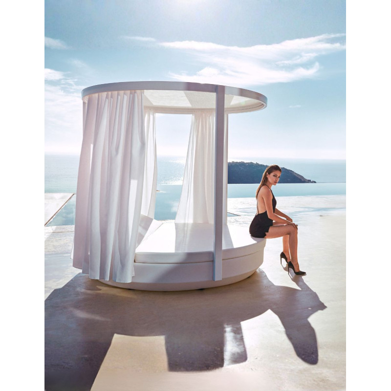 Cama Balinesa Con Pérgola Vela de Vondom - Montiel