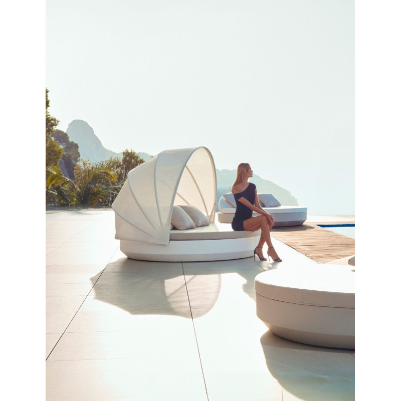 Tumbona Redonda Pérgola Plegable Vela de Vondom - Montiel