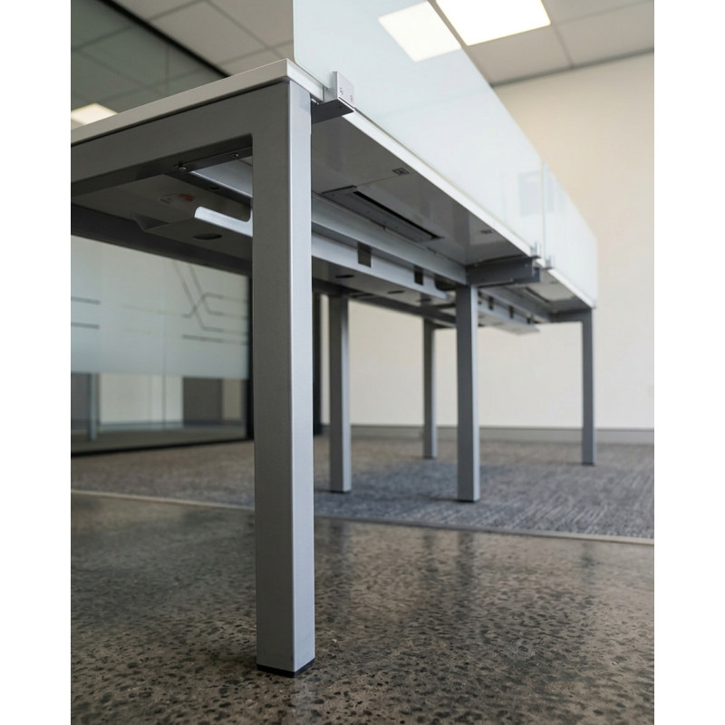 Mesa Operativa Doble Tec de Dynamobel - Montiel