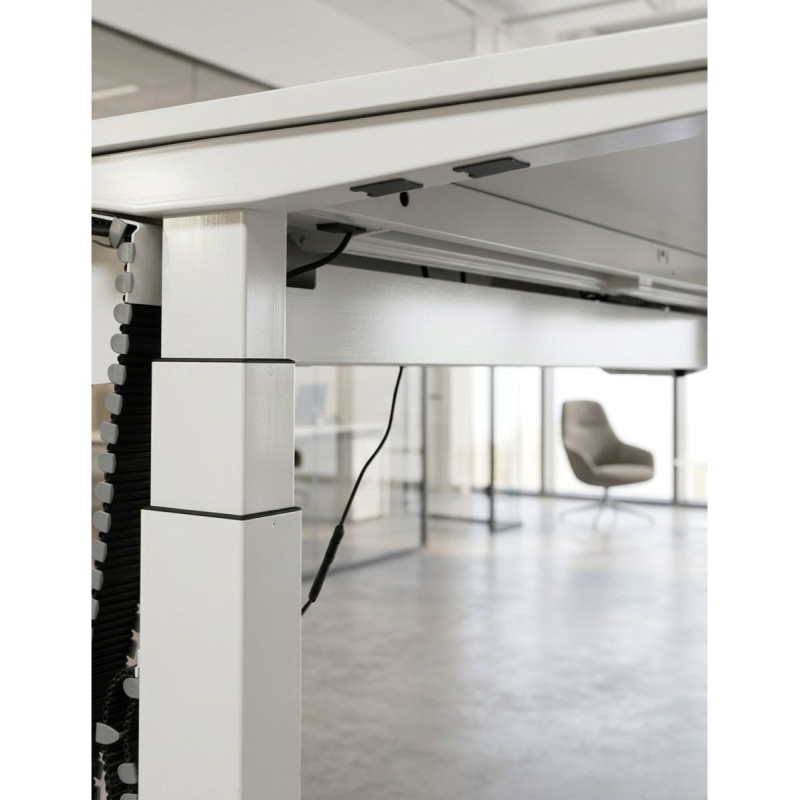 Mesa Regulable en Altura 160x80 cm. de Steelcase - Montiel