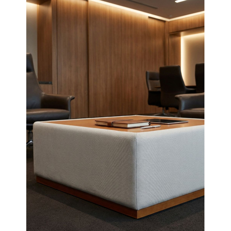 Mesa Auxiliar Baja de Inclass - Montiel