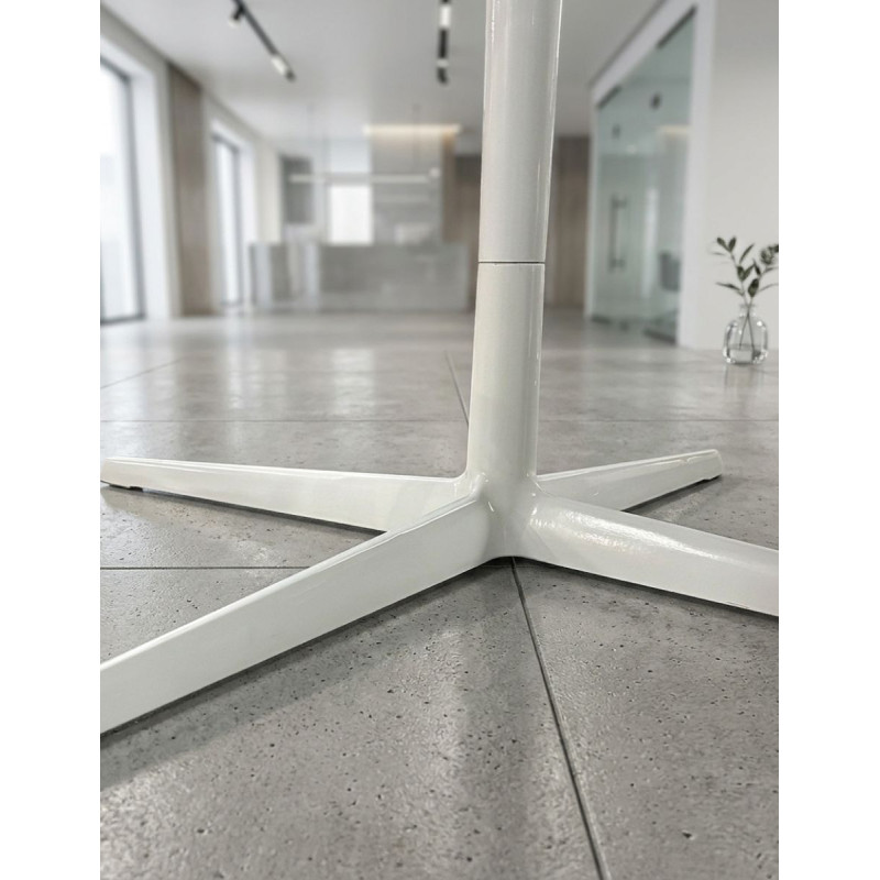 Mesa Reuniones Redonda Blanca Ø100cm. MM1815 de Montiel