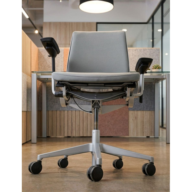 Silla Ergonómica Brazos 3D Think V2 de Steelcase - Montiel