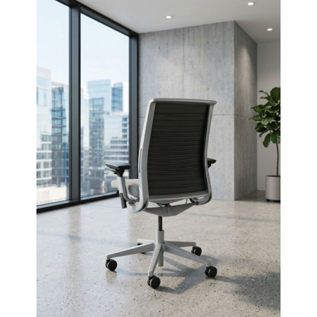 Silla Ergonómica Brazos 4D Think V2 de Steelcase - Montiel