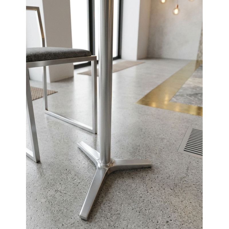 Mesa Alta Hostelería Cuadrada MM1828 de Montiel