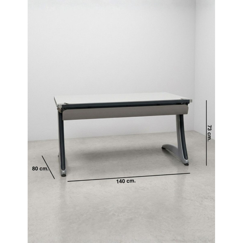 Escritorio Blanco 140x80 cm. TNT de Steelcase - Montiel