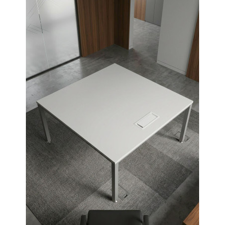 Mesa Cuadrada Blanca Vital de Actiu - Montiel