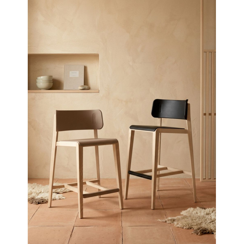 Taburete Recepción de Madera Manes de Dileoffice - Montiel