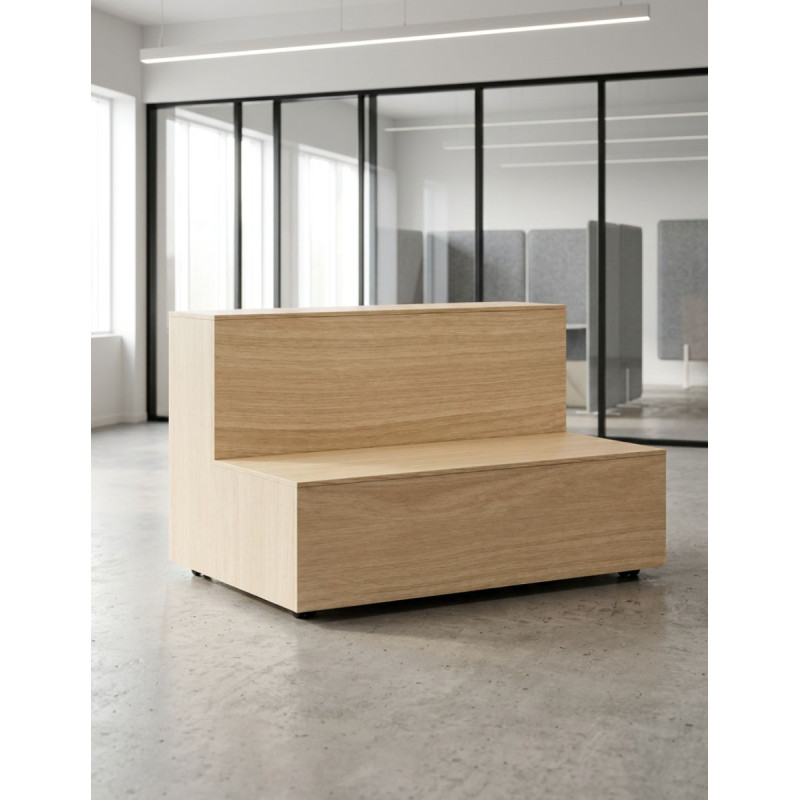 Grada de Madera Roble con Ruedas de Actiu - Montiel