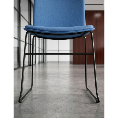 Silla Confidente Glove de Forma 5 - Montiel