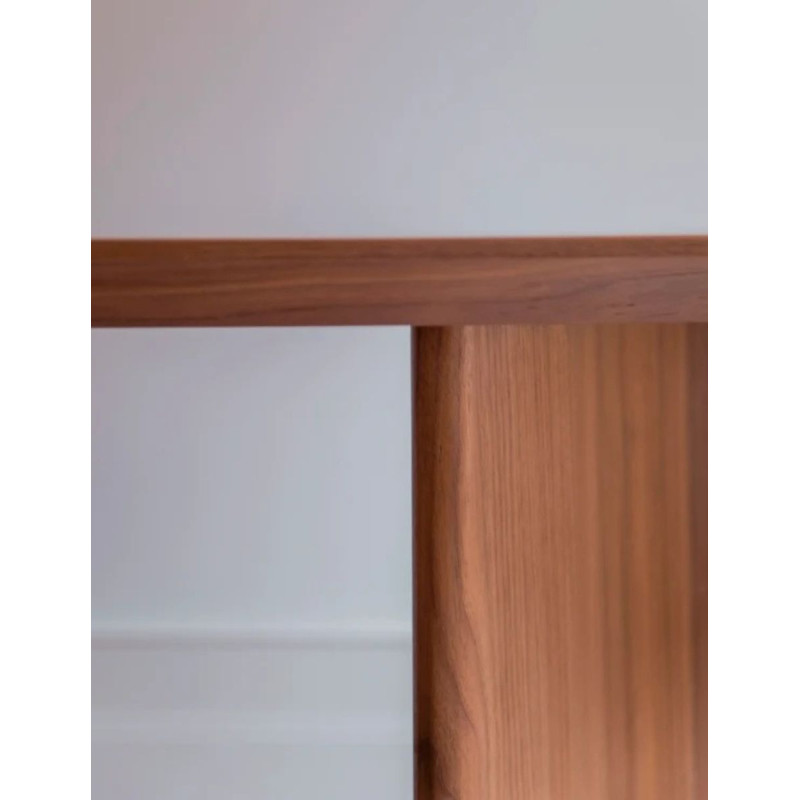 Mesa Ovalada de Comedor Brisa de Unika Living - Montiel