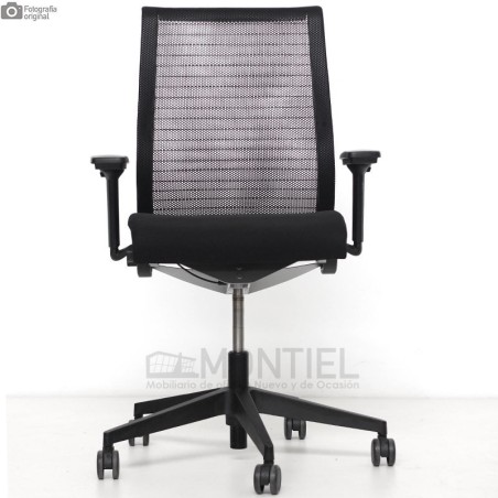 Silla Ergonómica Think de Steelcase - Muebles Montiel