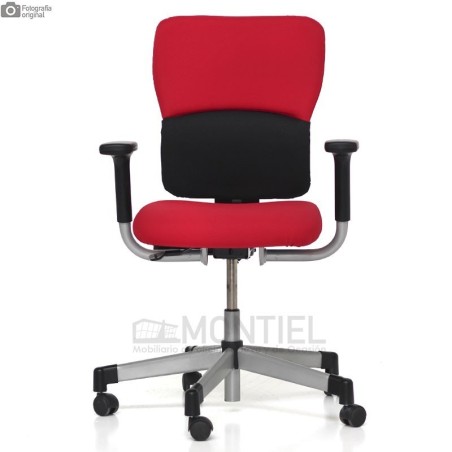 ▷ Silla Ergonómica LET'S B 【 Steelcase 】Brazos Fijos | Montiel
