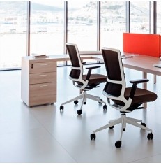 Mesa con cajones para Despachos Prisma de Actiu