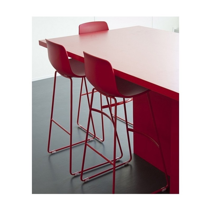 Taburete Alto Sin Brazos Lottus Barstool de Enea