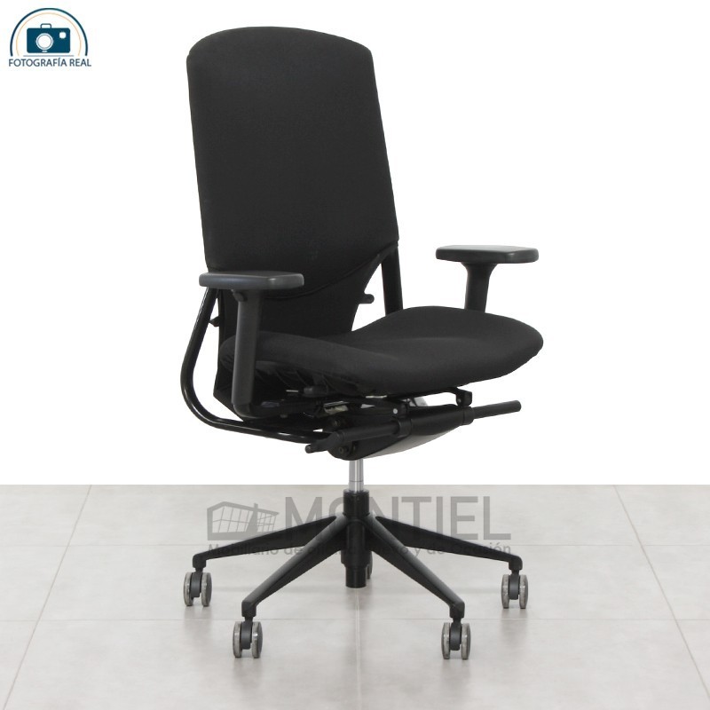 Silla de oficina ERGOTANGO de BIPLAX - Muebles Montiel