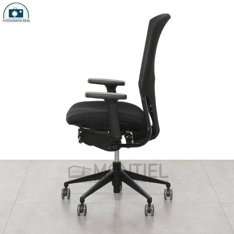 Silla de oficina ERGOTANGO de BIPLAX - Muebles Montiel