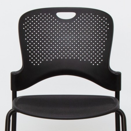 ▷ Silla Confidente Negra Caper de Herman Miller - Muebles Montiel