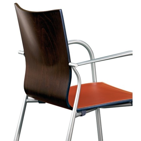 Silla Íkara lacada + piel