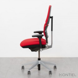 Silla Ergonómica Please 2 de Steelcase Brazos Regulables en Altura Silla Ergonómica Please 2 de Steelcase Brazos Regulables en Altura