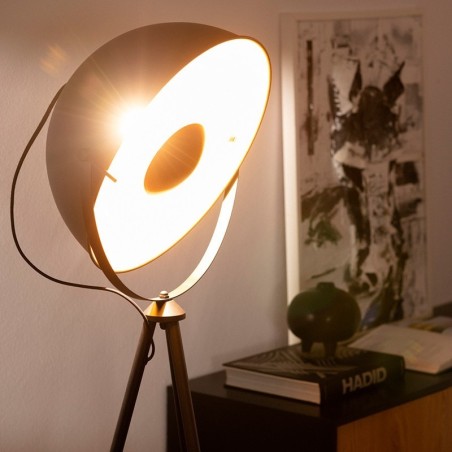 Lámpara de Pie Negra estilo Industrial Taurus - Montiel