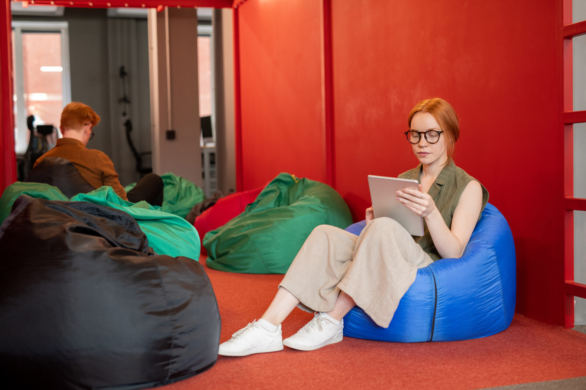 Ideas de mobiliario para salas de descanso para revitalizar y motivar a los trabajadores