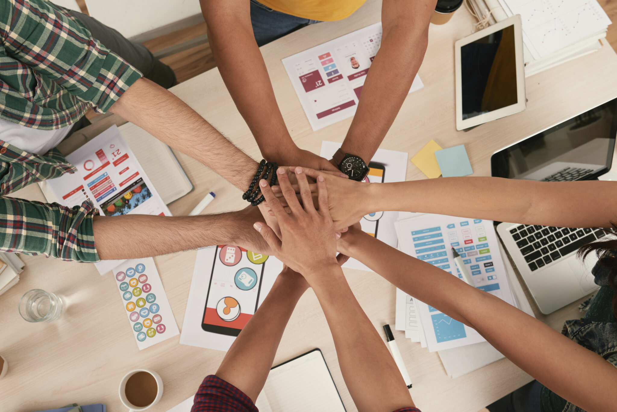 Talleres de desarrollo personal en oficinas: fortalece el equipo y mejora la motivación