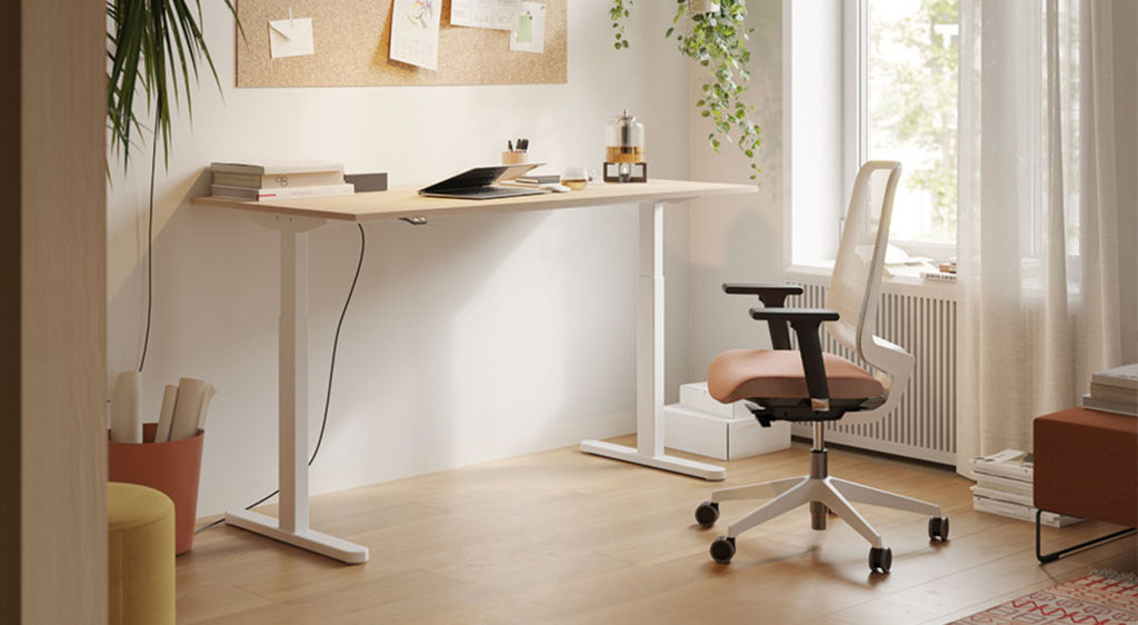 Escritorios de trabajo Teletrabajo en casa y de pie